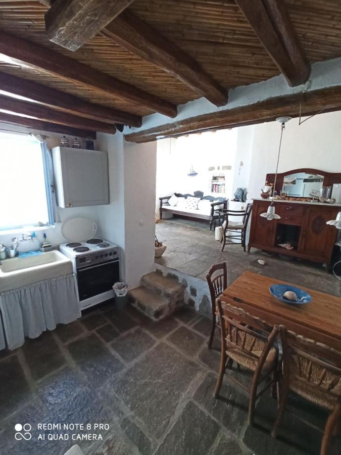 Traditional Stone House With Breathtaking View Serifos Town Exteriér fotografie