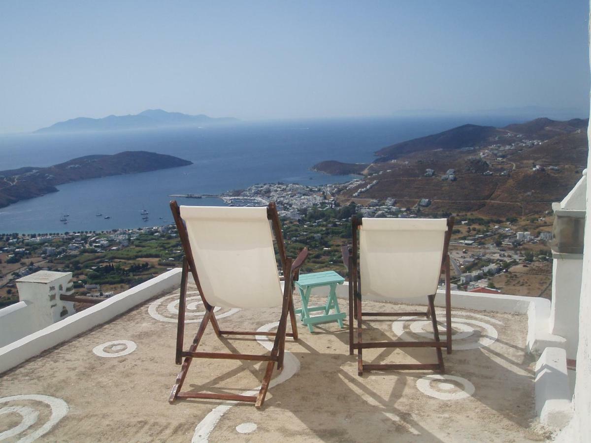 Vila Traditional Stone House With Breathtaking View Serifos Town Exteriér fotografie